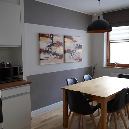 Iks Apartment *